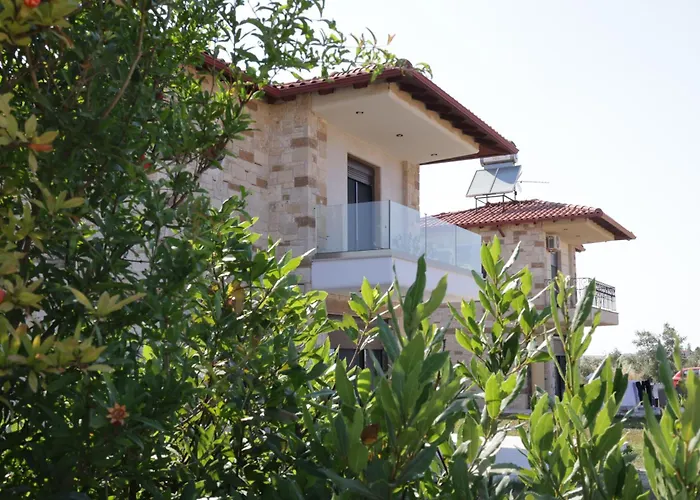 Levanta Villa *